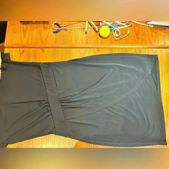 Michael Kors black dress with long sleeves size XS - Picture 6 of 6